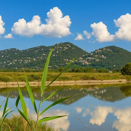 Flamant Rose - Climatise Avec Terrasse, A 150 M דירה *