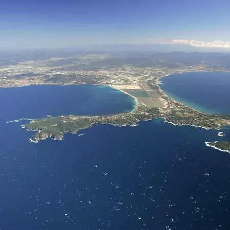 Apartmán Flamant Rose - Climatise Avec Terrasse, A 150 M Hyères